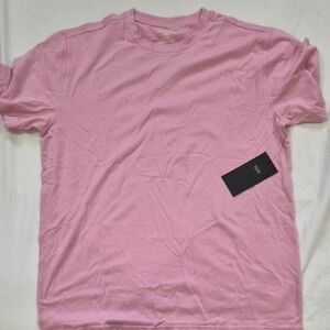 Fabletics Crewneck T-Shirt in Pink MEDIUM